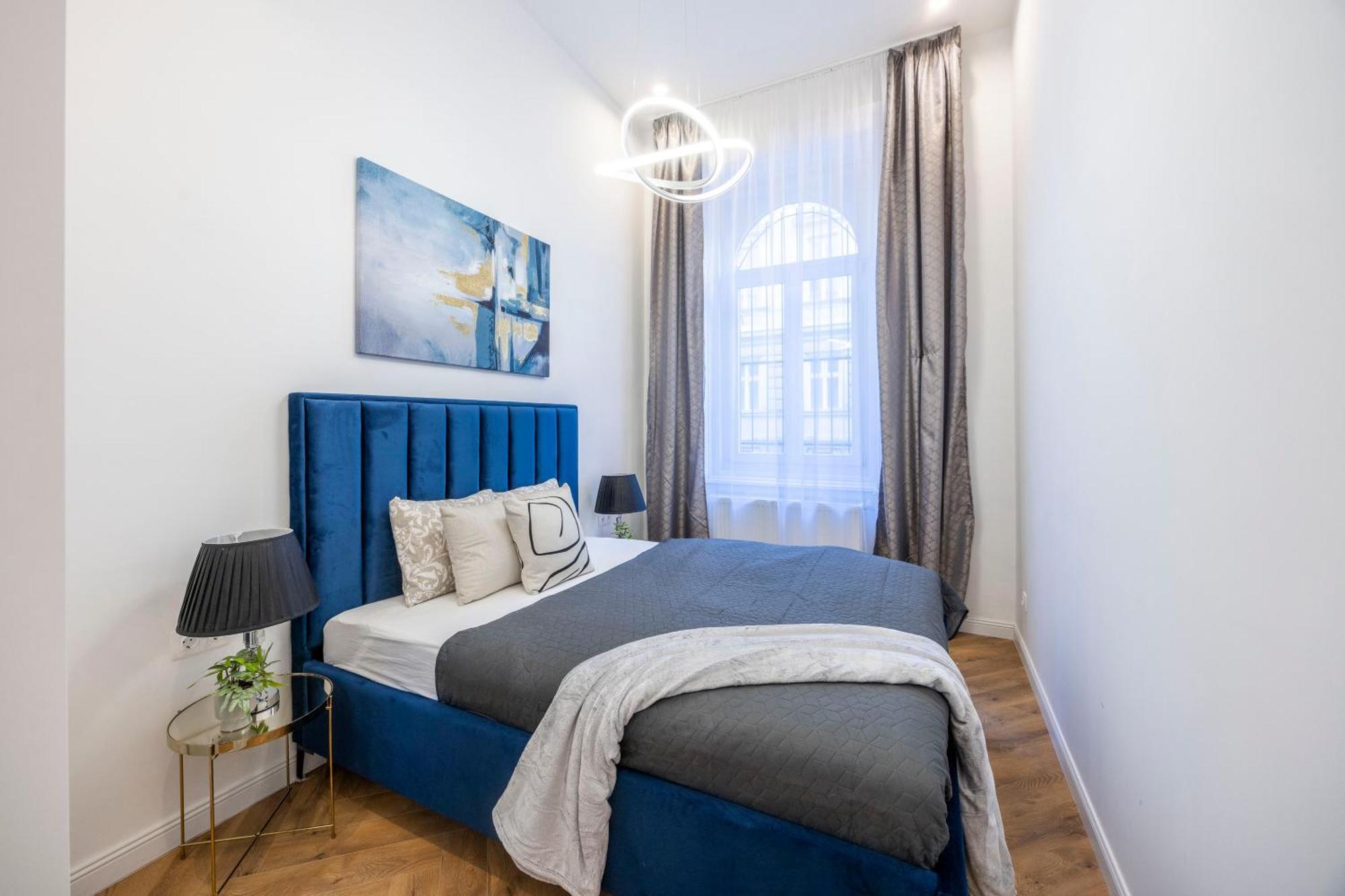 Apartment Charming E24 Grand Next To The Andrassy Fashion St *