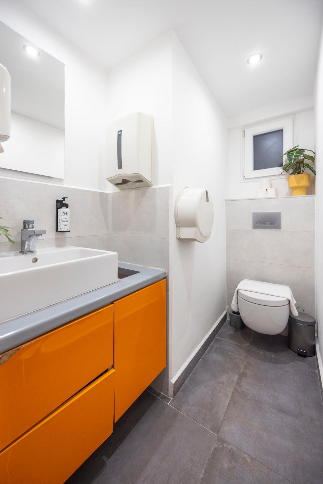 Charming E24 Grand Next To The Andrassy Fashion St Apartment Budapest